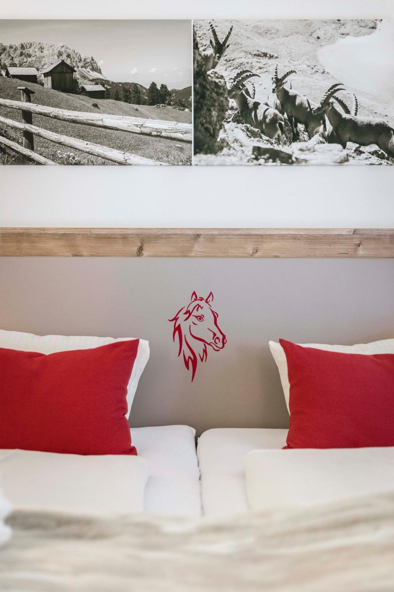 Sporthotel By Alpenlodge Brand  Phòng bức ảnh
